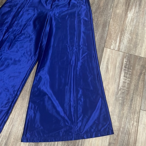 American Girl Wide Leg Blue Satiny Culotte Pants medium - Picture 3 of 4